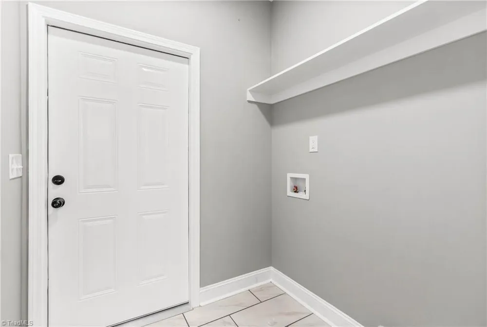 100 Snead Road Winston-Salem, NC 27103