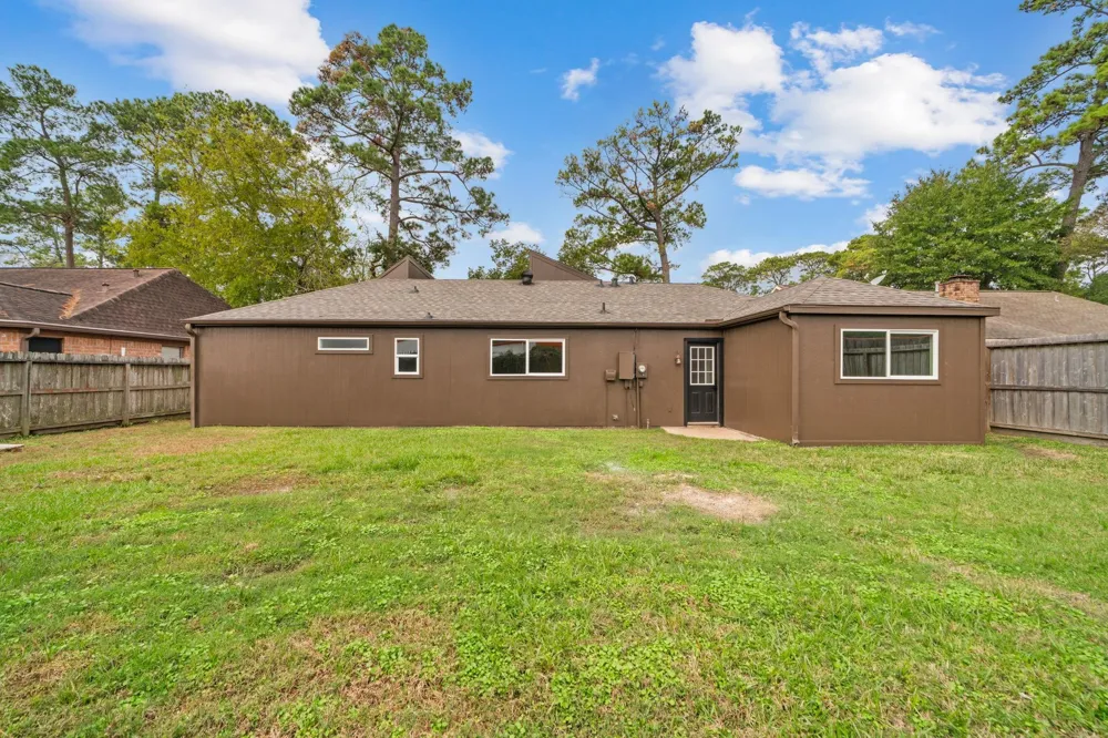 15034 Rose Valley Drive Houston, TX 77070