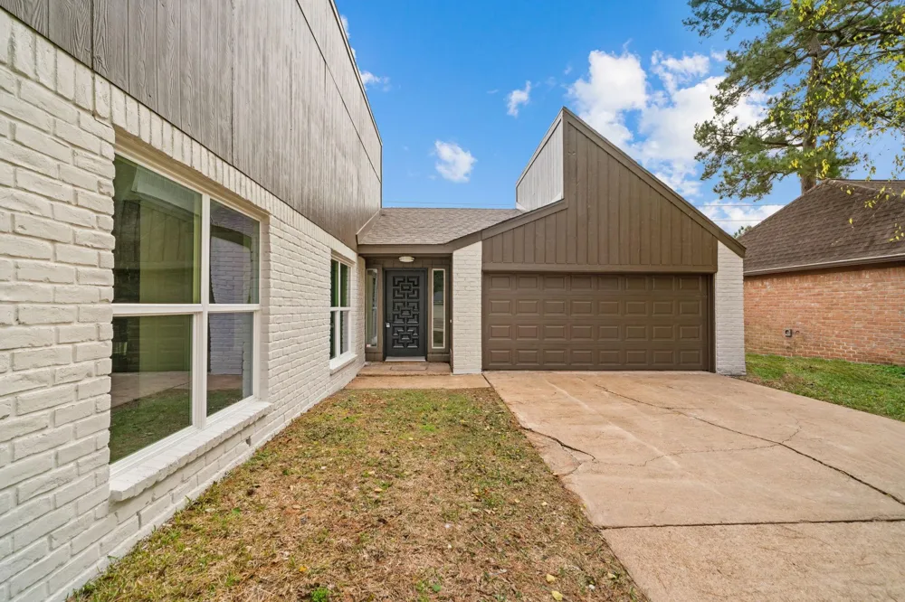 15034 Rose Valley Drive Houston, TX 77070