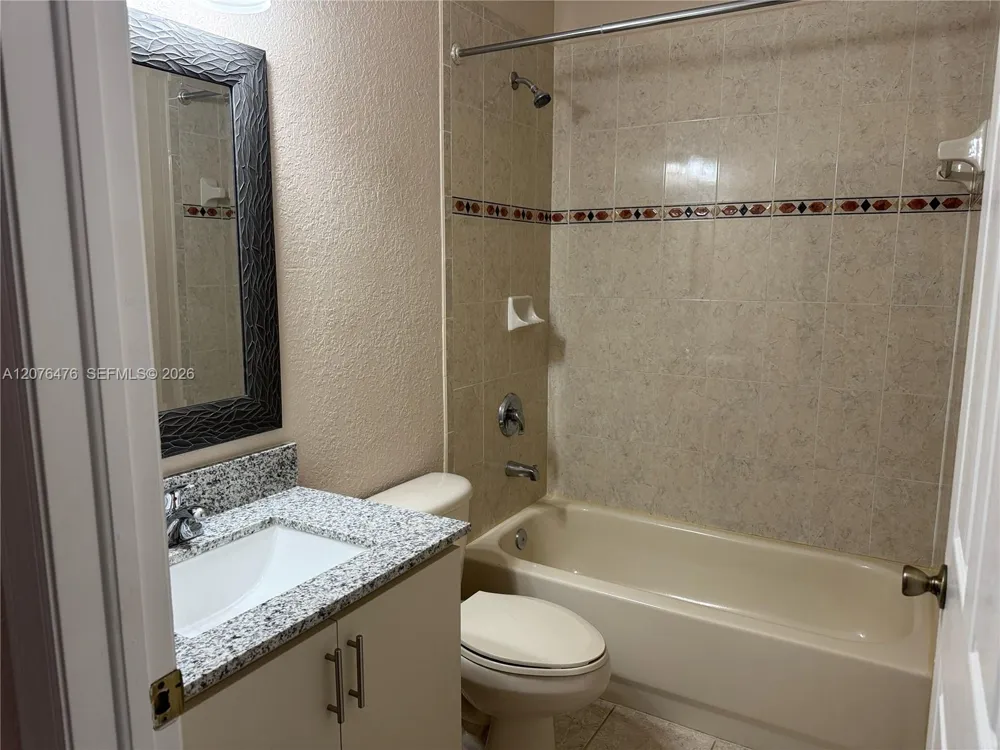 13782 SW 171st Ln #13782 Miami, FL 33177