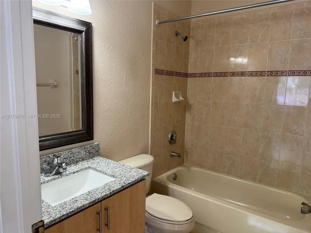 13782 SW 171st Ln #13782 Miami, FL 33177