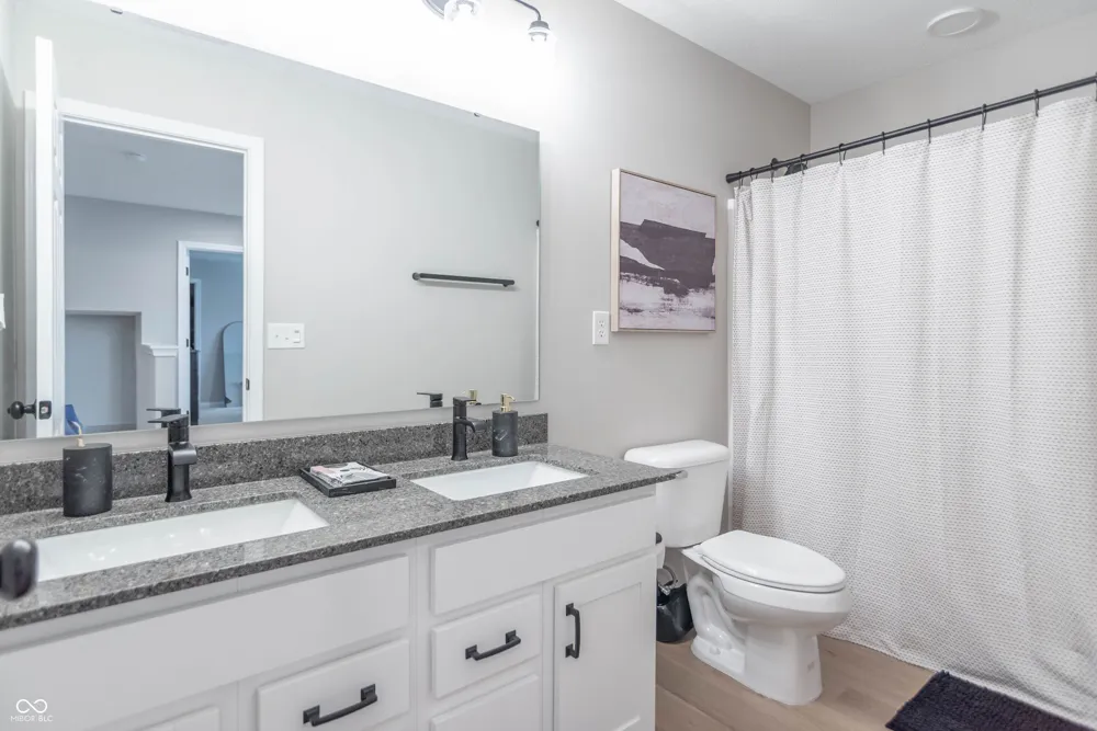 4075 Persian Street Greenwood, IN 46143