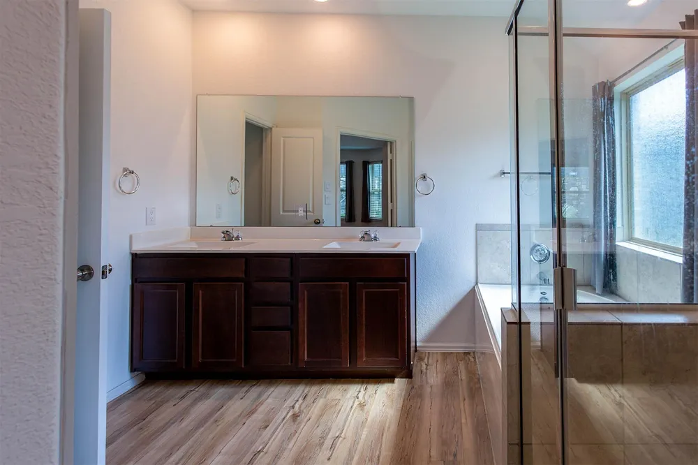 6005 Heritage Creek Lane Conroe, TX 77304