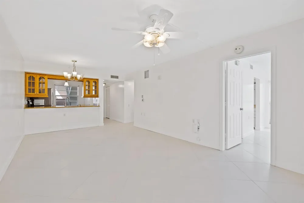 1105 BAHAMA Bend #A1 Coconut Creek, FL 33066
