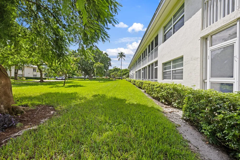 1105 BAHAMA Bend #A1 Coconut Creek, FL 33066