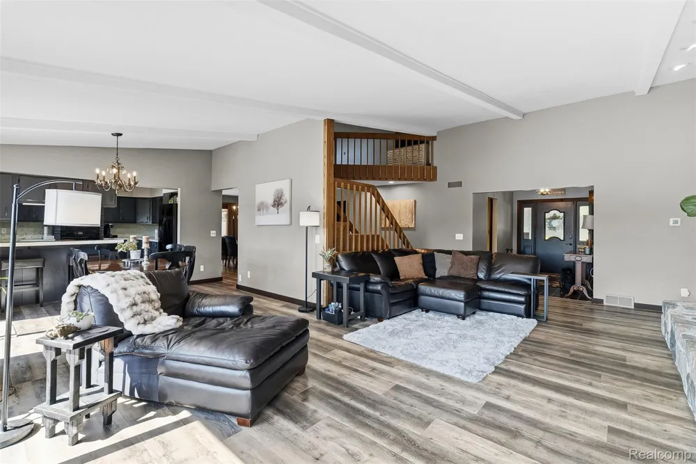 3232 Shady Oak Drive Oregon Township, MI 48421
