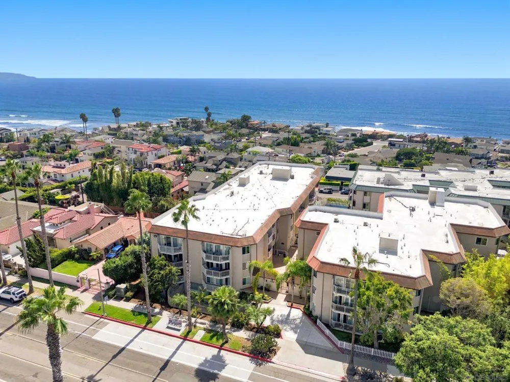 5366 La Jolla #305C La Jolla, CA 92037