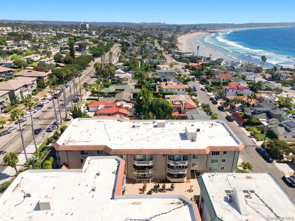 5366 La Jolla #305C La Jolla, CA 92037