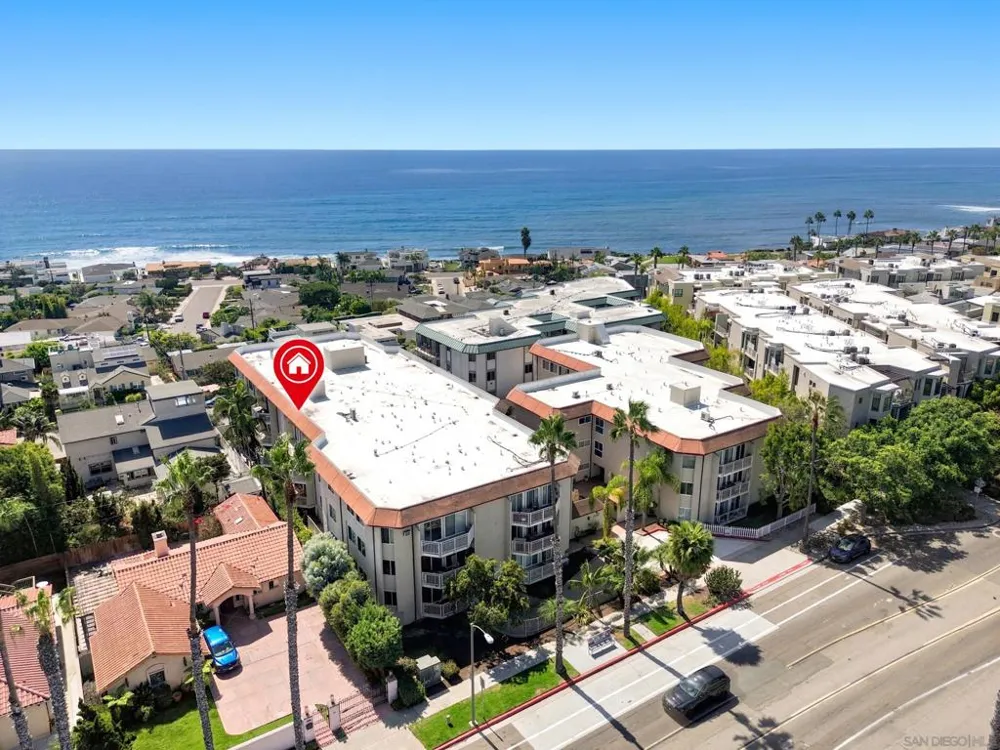 5366 La Jolla #305C La Jolla, CA 92037