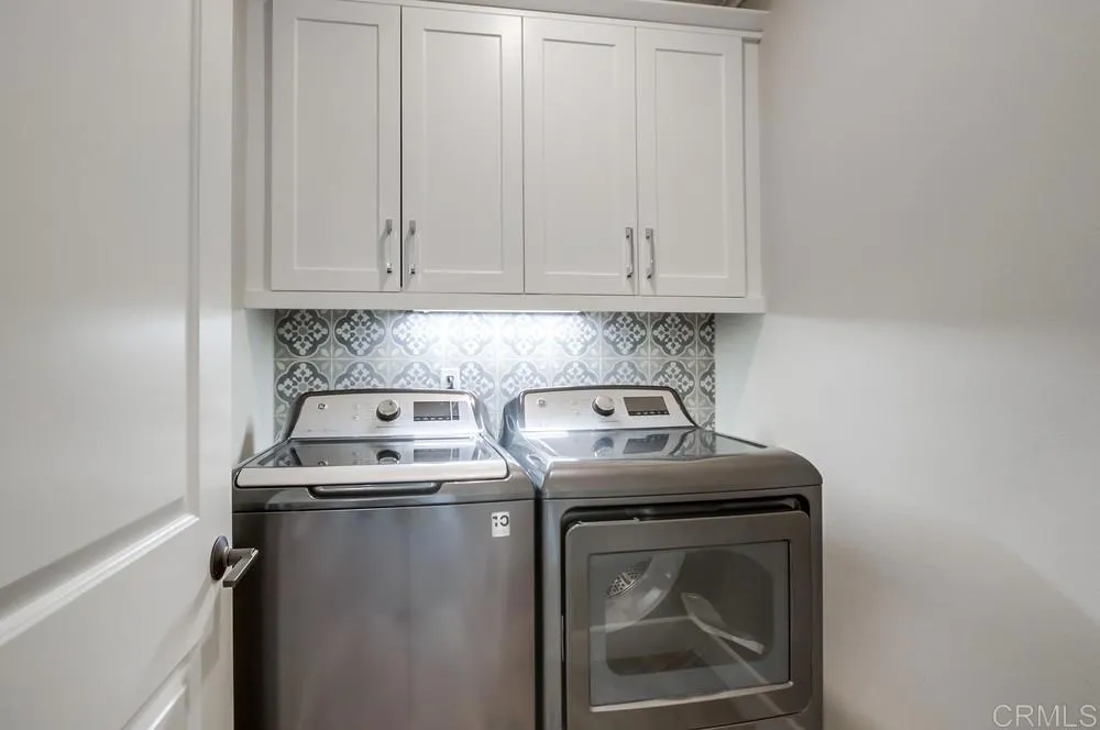 16750 Coyote Bush San Diego, CA 92127
