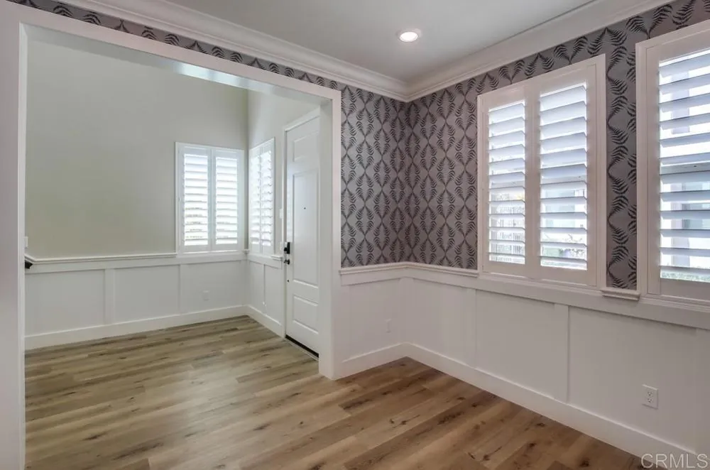 16750 Coyote Bush San Diego, CA 92127