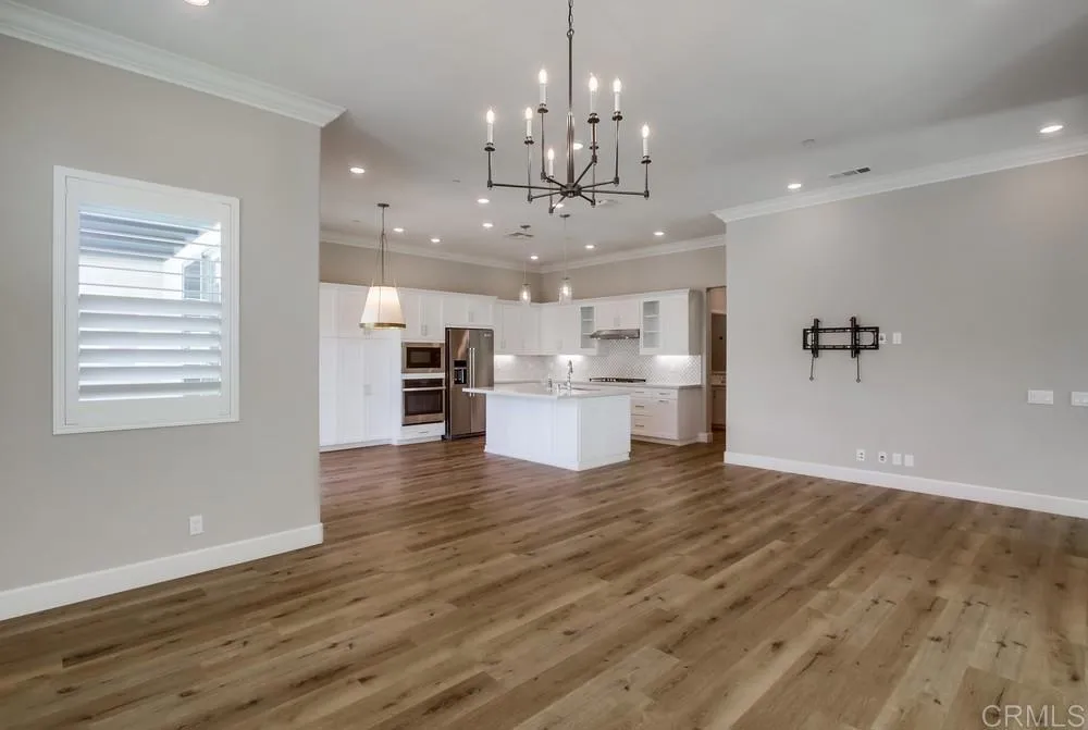 16750 Coyote Bush San Diego, CA 92127
