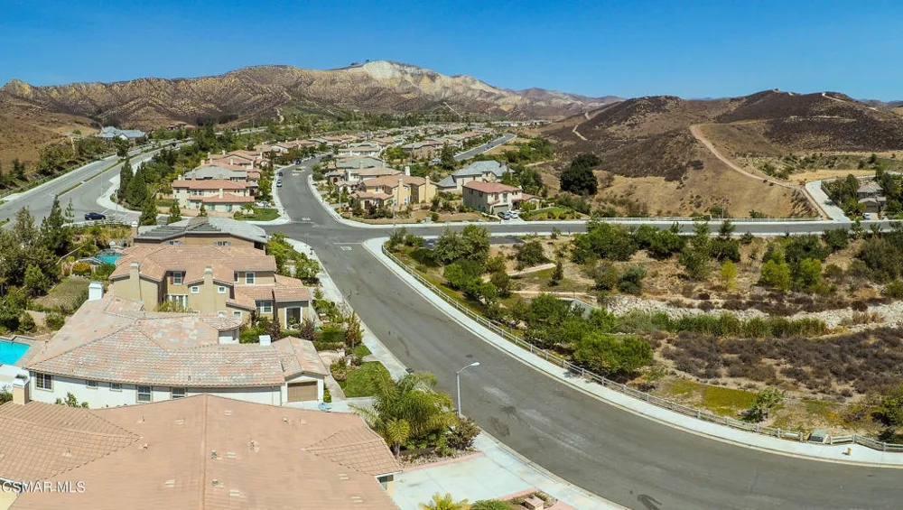 3849 Eagle Flight Drive Simi Valley, CA 93065
