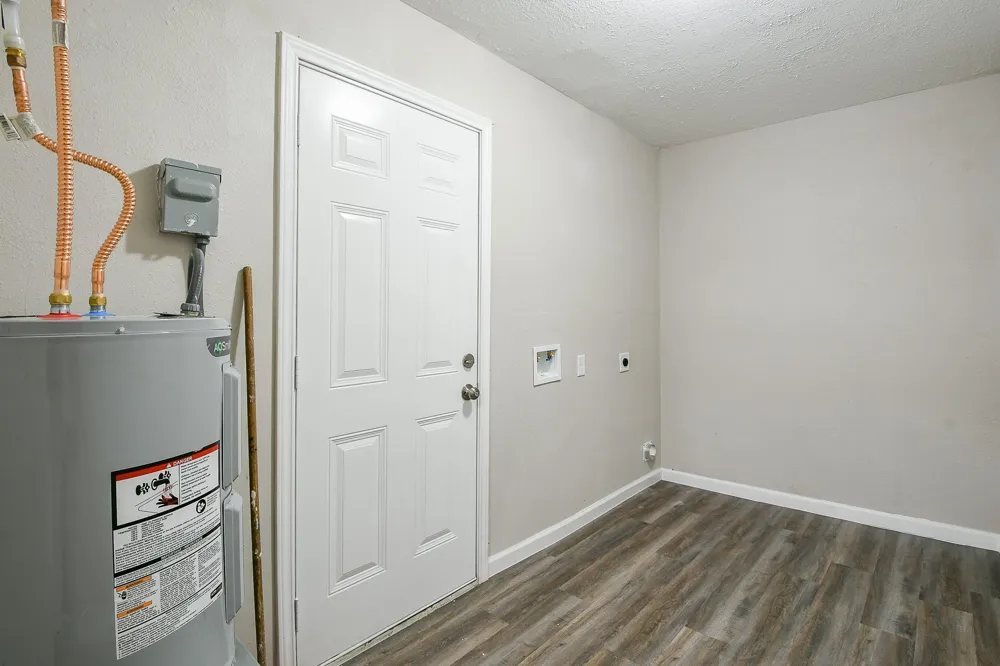 319 Rustic Drive Pasadena, TX 77502