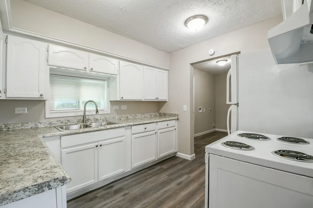319 Rustic Drive Pasadena, TX 77502