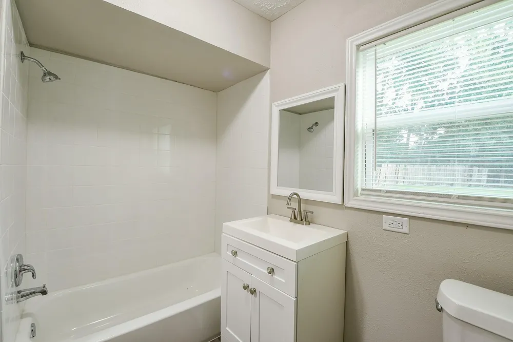 319 Rustic Drive Pasadena, TX 77502