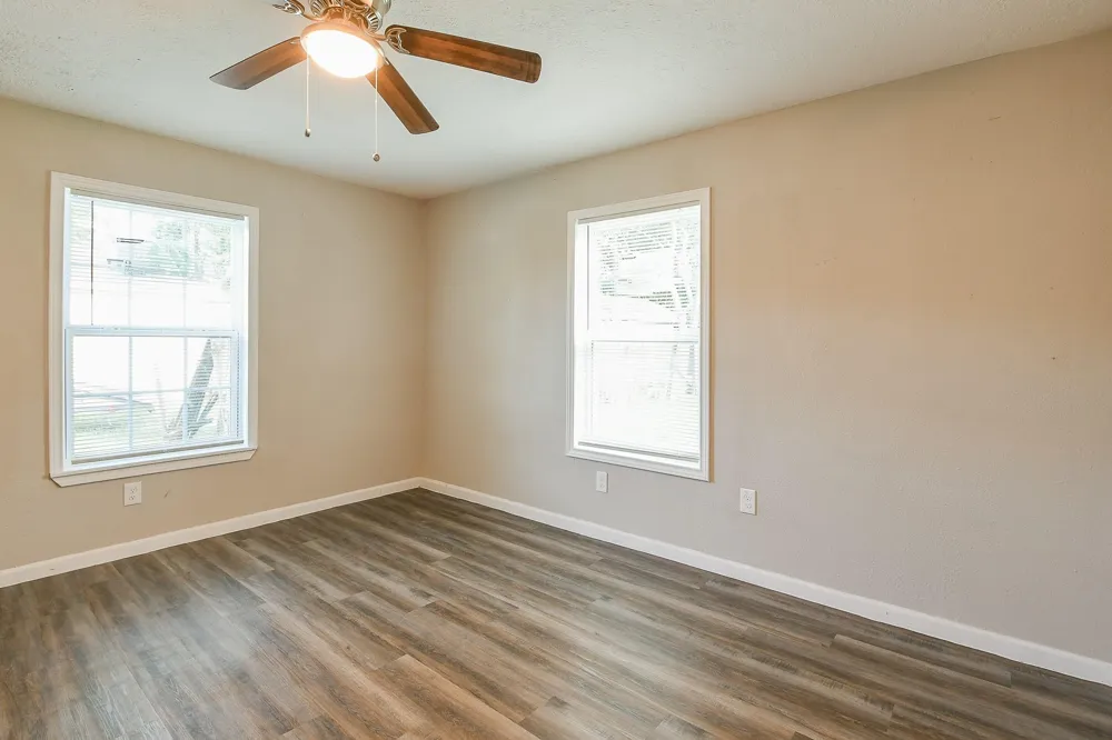319 Rustic Drive Pasadena, TX 77502