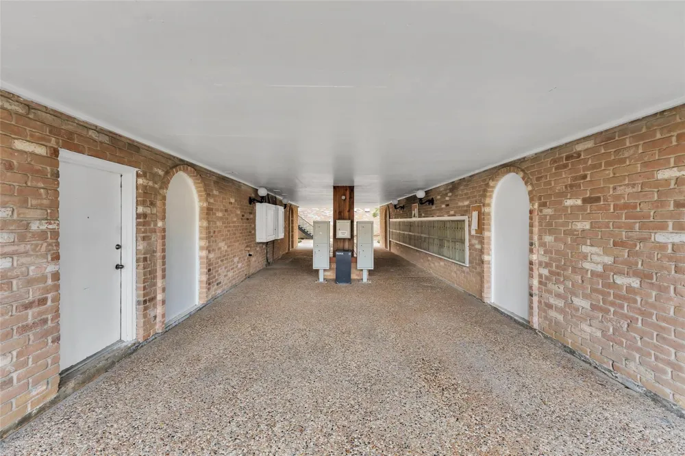 3535 Nasa Rd 1 #64 Seabrook, TX 77586