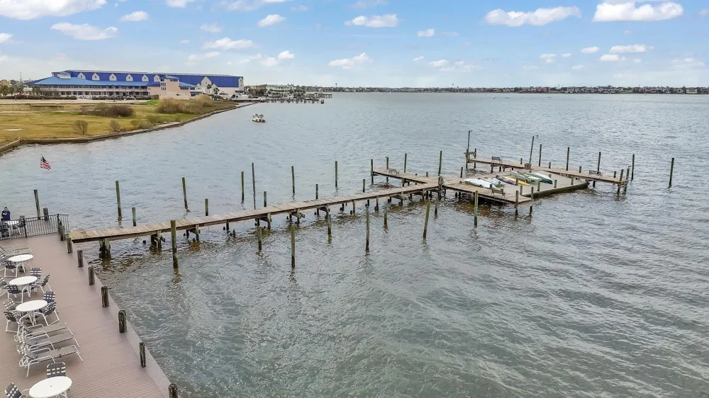 3535 Nasa Rd 1 #64 Seabrook, TX 77586
