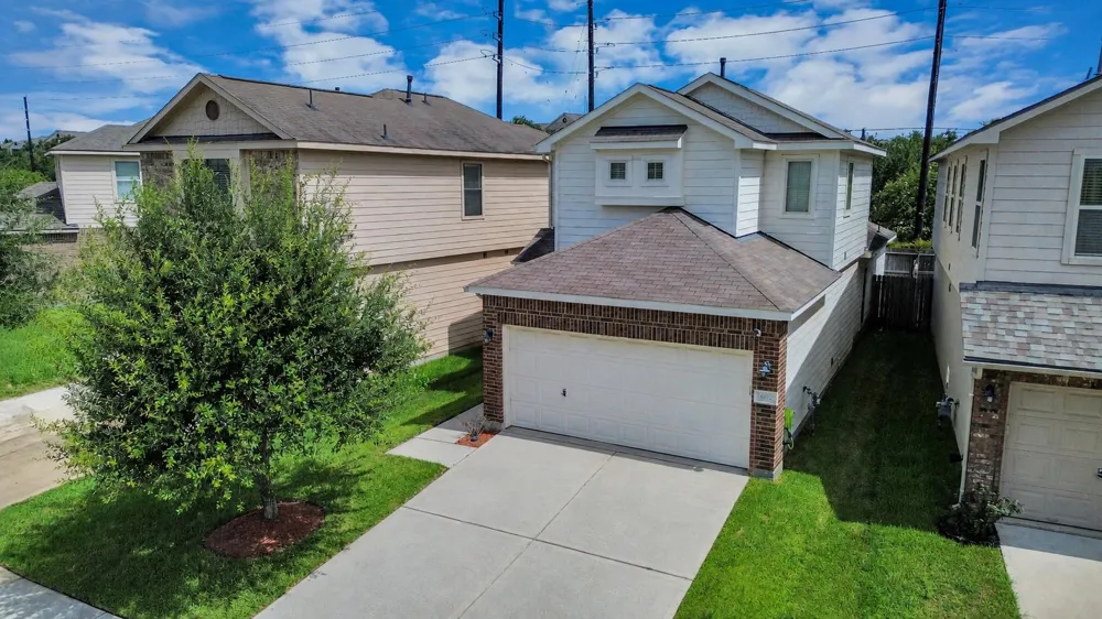 16022 Sommerall Lake Lane Houston, TX 77084