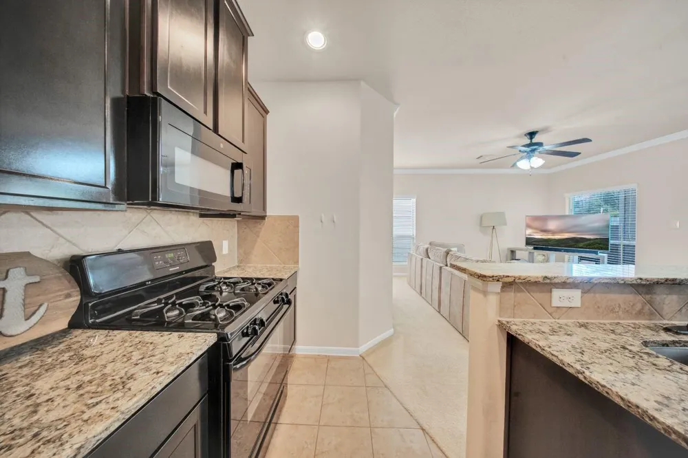 16022 Sommerall Lake Lane Houston, TX 77084