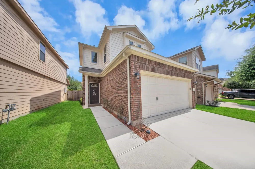 16022 Sommerall Lake Lane Houston, TX 77084