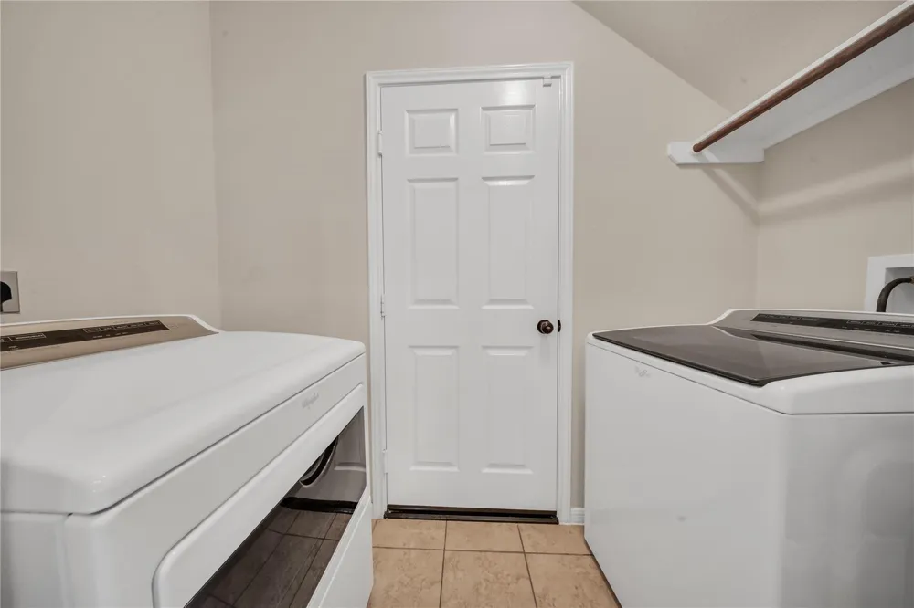 16022 Sommerall Lake Lane Houston, TX 77084