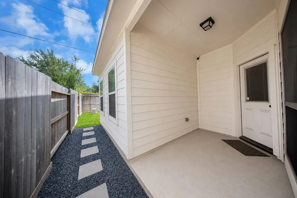 16022 Sommerall Lake Lane Houston, TX 77084