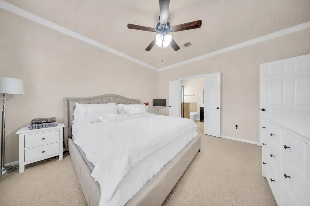 16022 Sommerall Lake Lane Houston, TX 77084