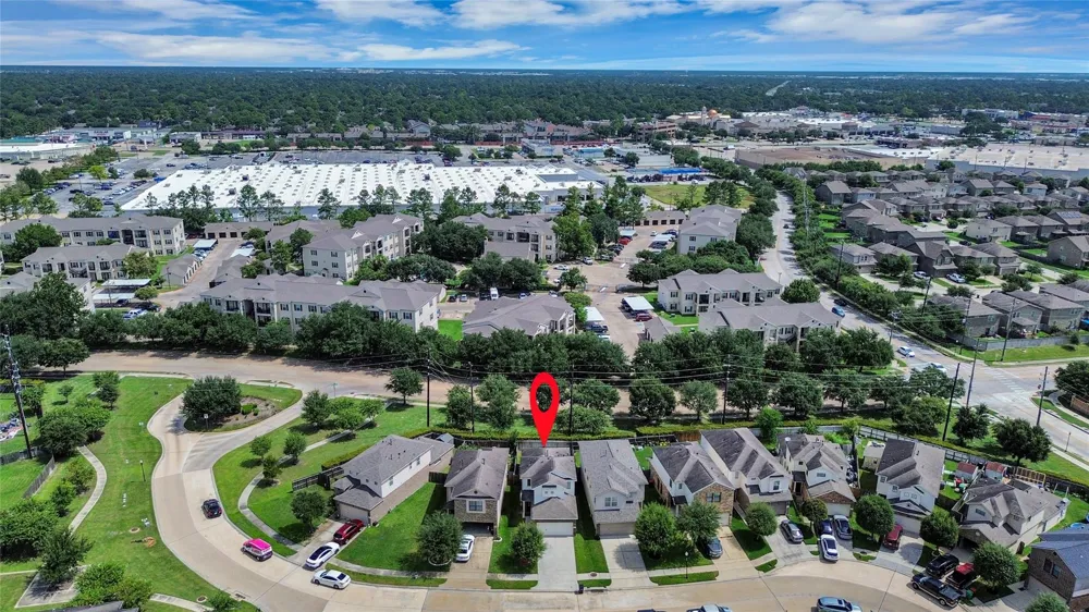 16022 Sommerall Lake Lane Houston, TX 77084