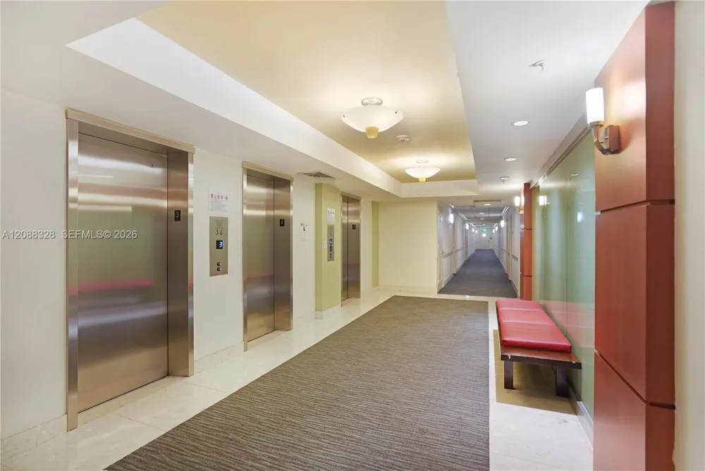 3801 S Ocean Dr #8T Hollywood, FL 33019