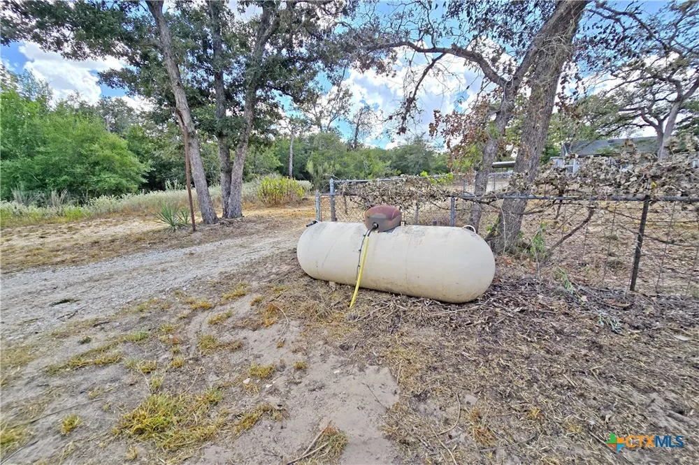 1501 Kothmann Drive Seguin, TX 78155