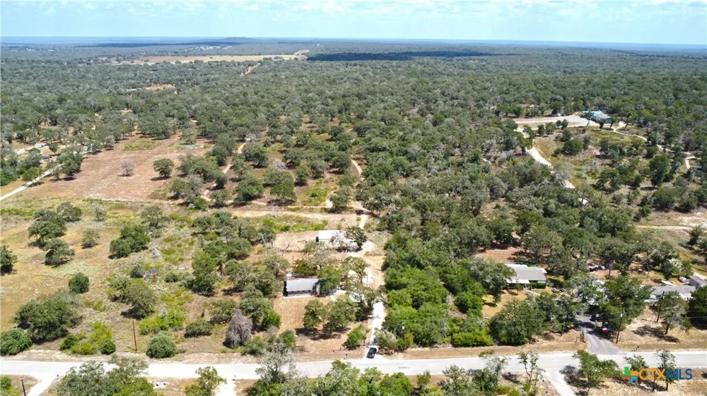 1501 Kothmann Drive Seguin, TX 78155