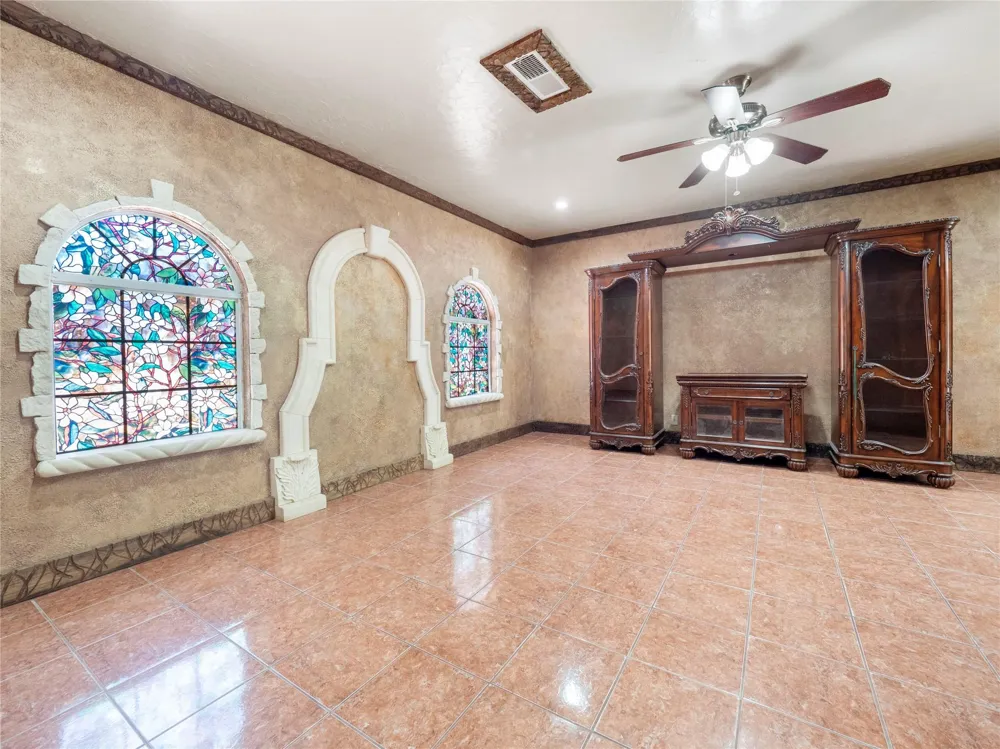9607 Carousel Lane Houston, TX 77080