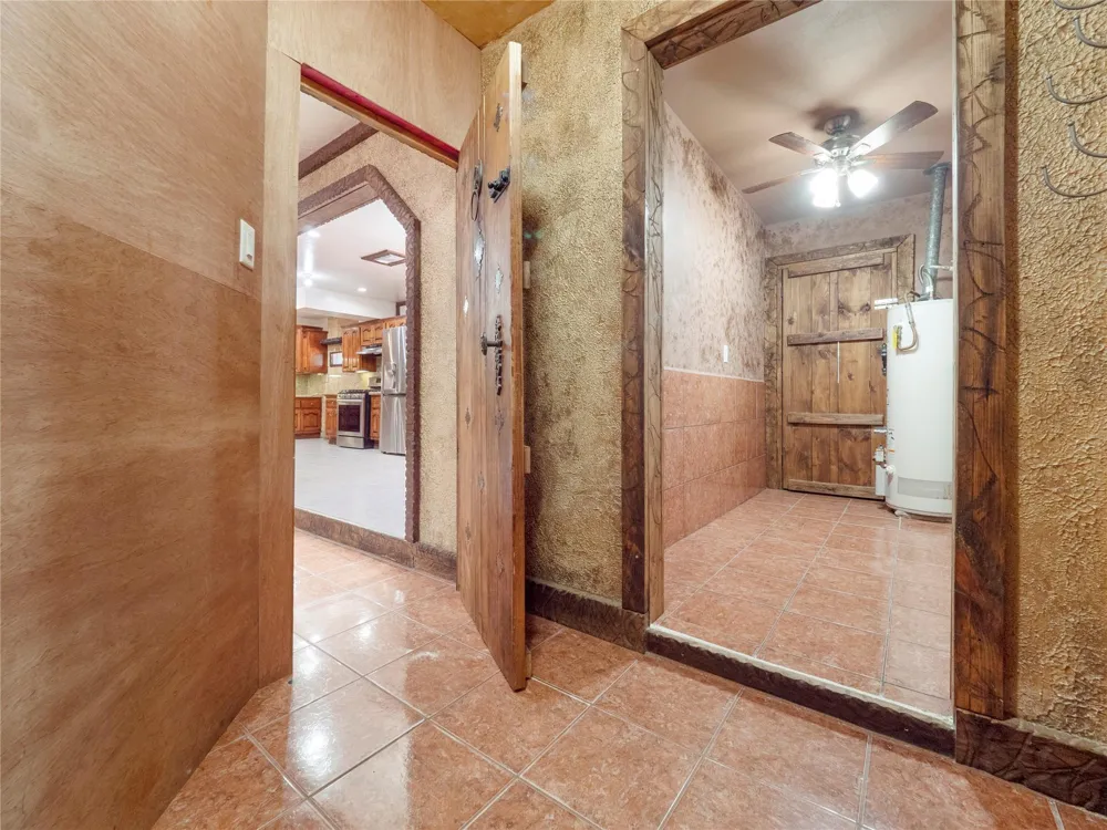 9607 Carousel Lane Houston, TX 77080