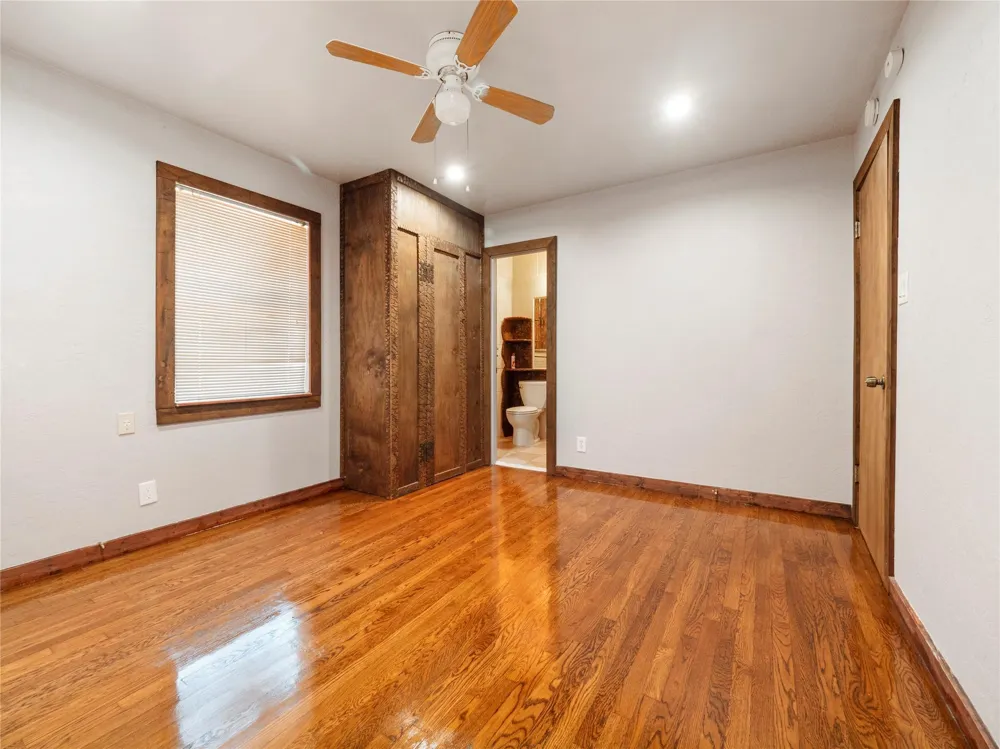 9607 Carousel Lane Houston, TX 77080