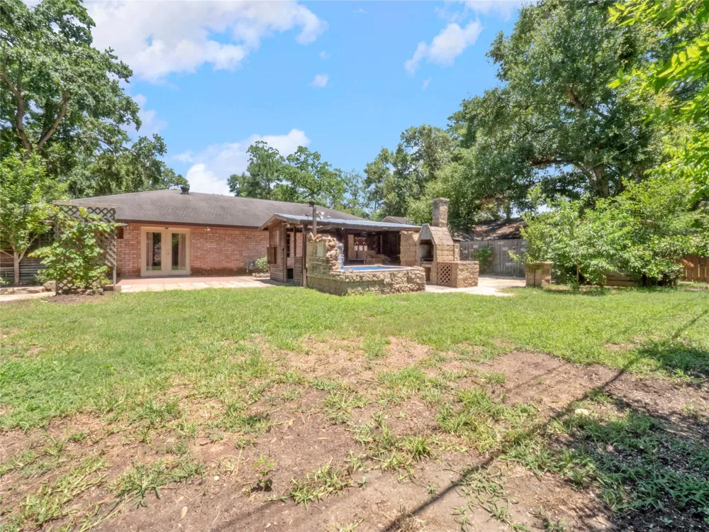 9607 Carousel Lane Houston, TX 77080
