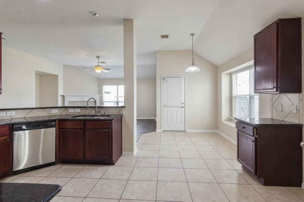14522 Round Mountain Drive Houston, TX 77090