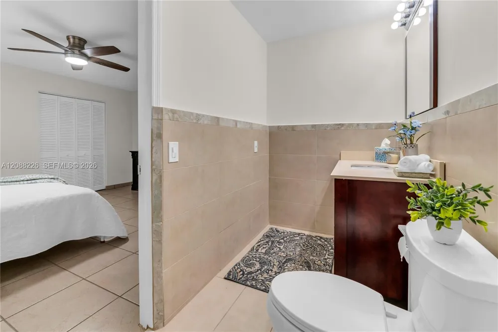 13761 SW 21st Ter Miami, FL 33175