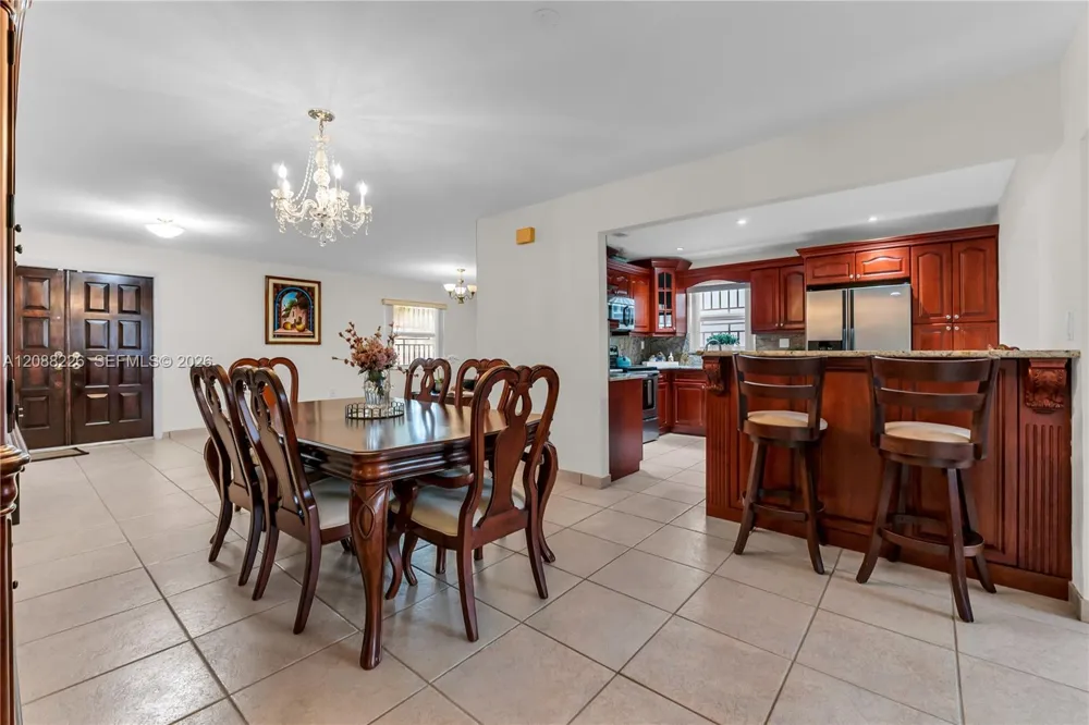 13761 SW 21st Ter Miami, FL 33175