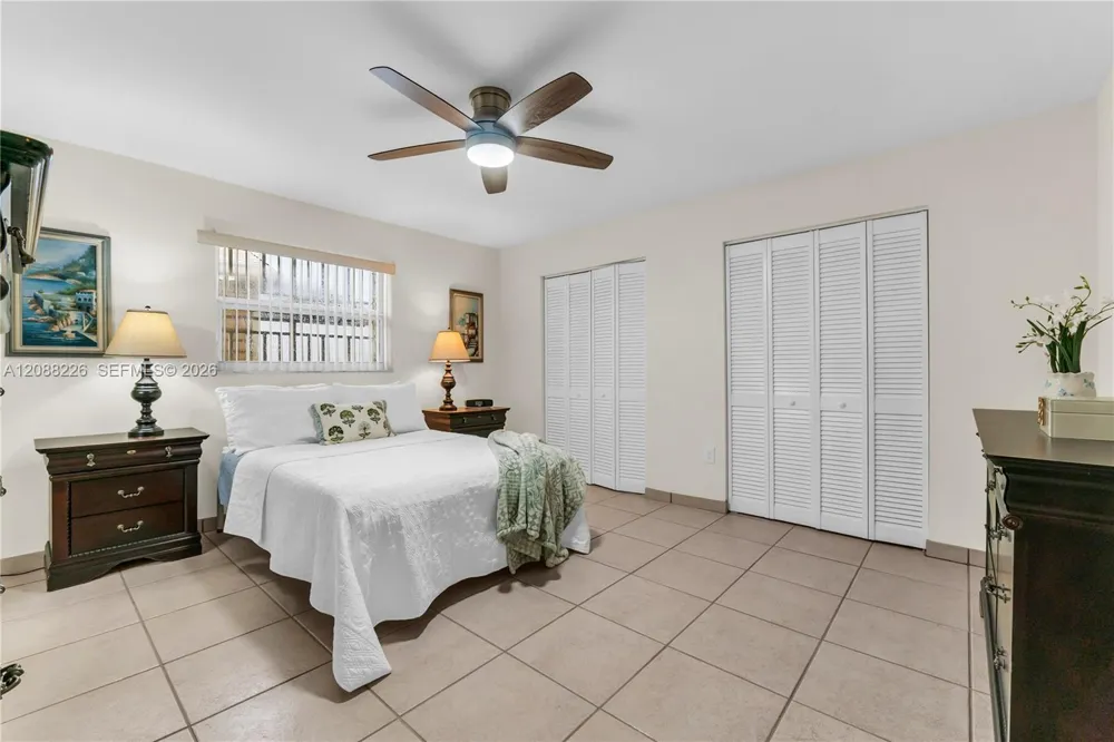 13761 SW 21st Ter Miami, FL 33175