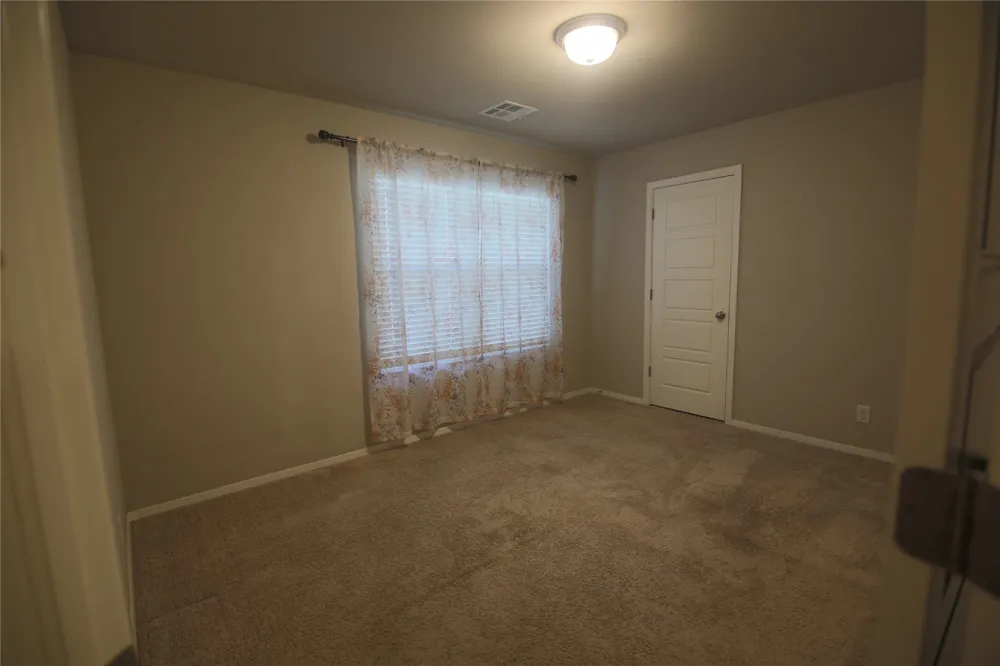 14202 74 EastAvenue Collinsville, OK 74021