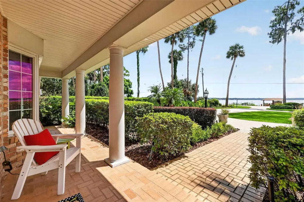 3081 LAKESHORE DRIVE Mount Dora, FL 32757