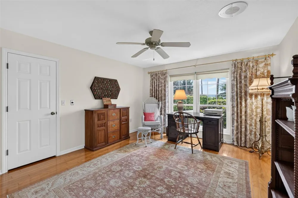 3081 LAKESHORE DRIVE Mount Dora, FL 32757