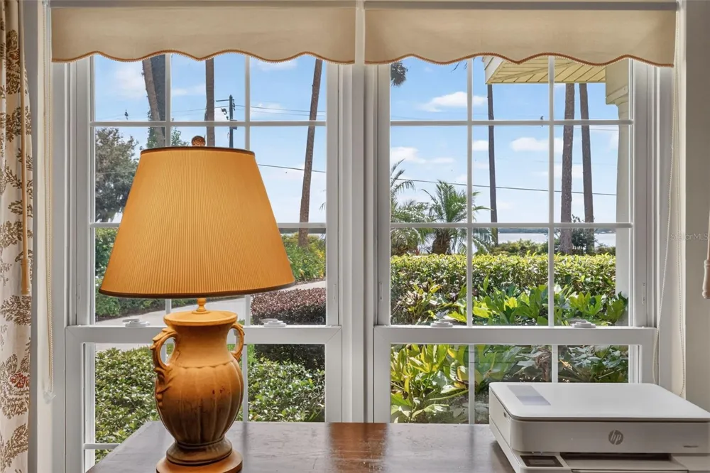3081 LAKESHORE DRIVE Mount Dora, FL 32757