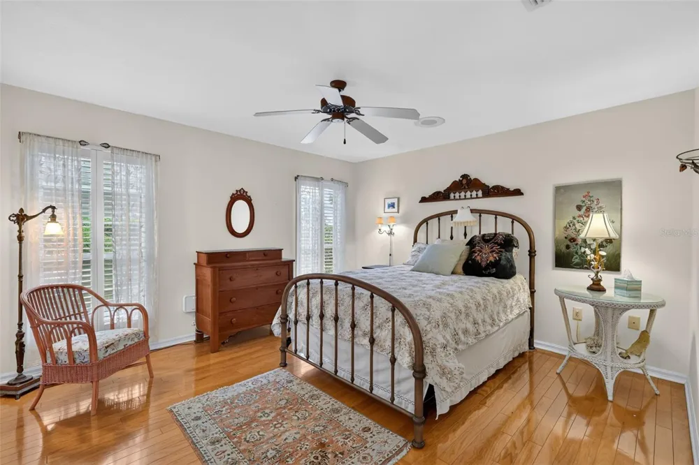 3081 LAKESHORE DRIVE Mount Dora, FL 32757