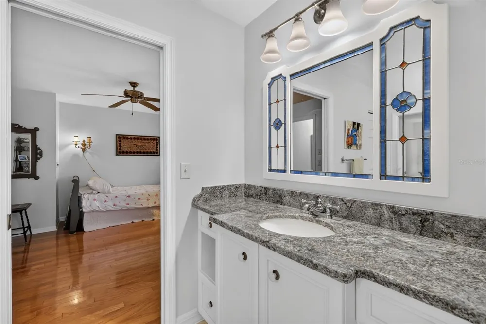 3081 LAKESHORE DRIVE Mount Dora, FL 32757