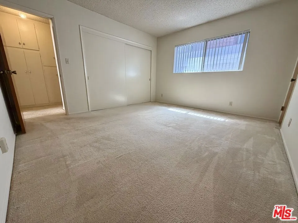 1261 Granville Avenue #6 Los Angeles, CA 90025