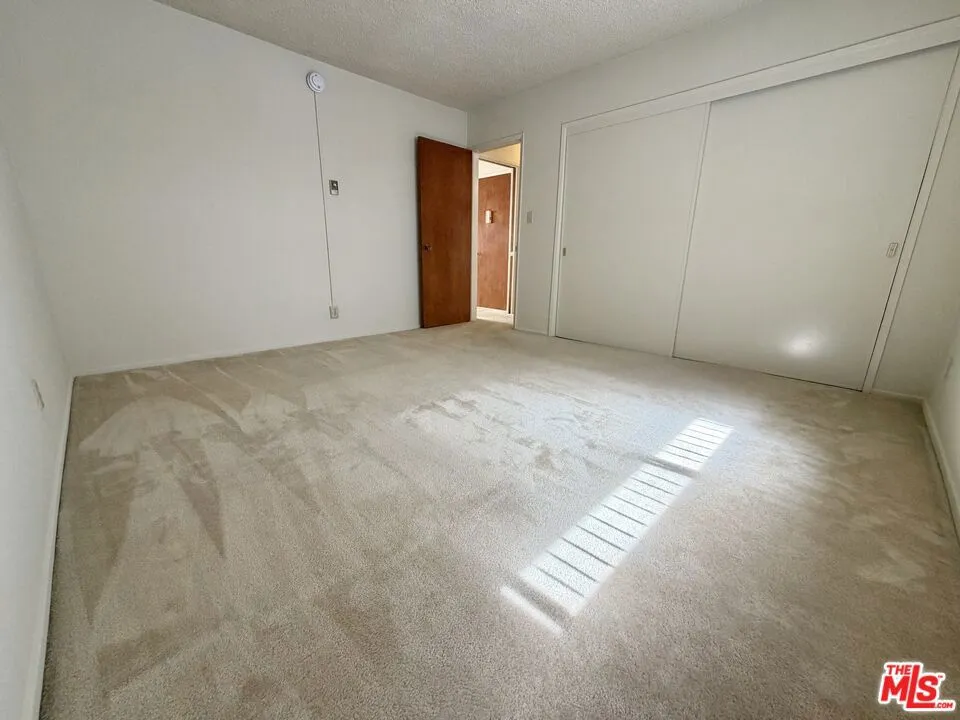 1261 Granville Avenue #6 Los Angeles, CA 90025