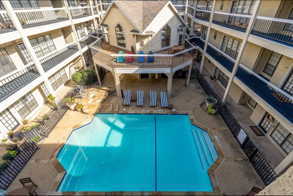 4800 W Lovers Lane #315 Dallas, TX 75209